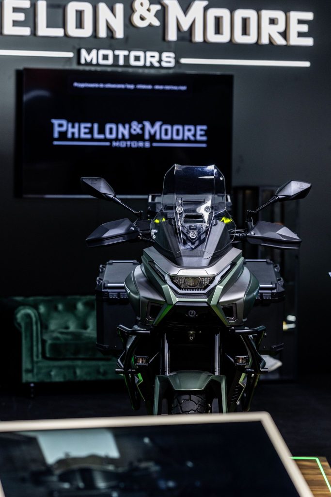 Phelon and Moore detal