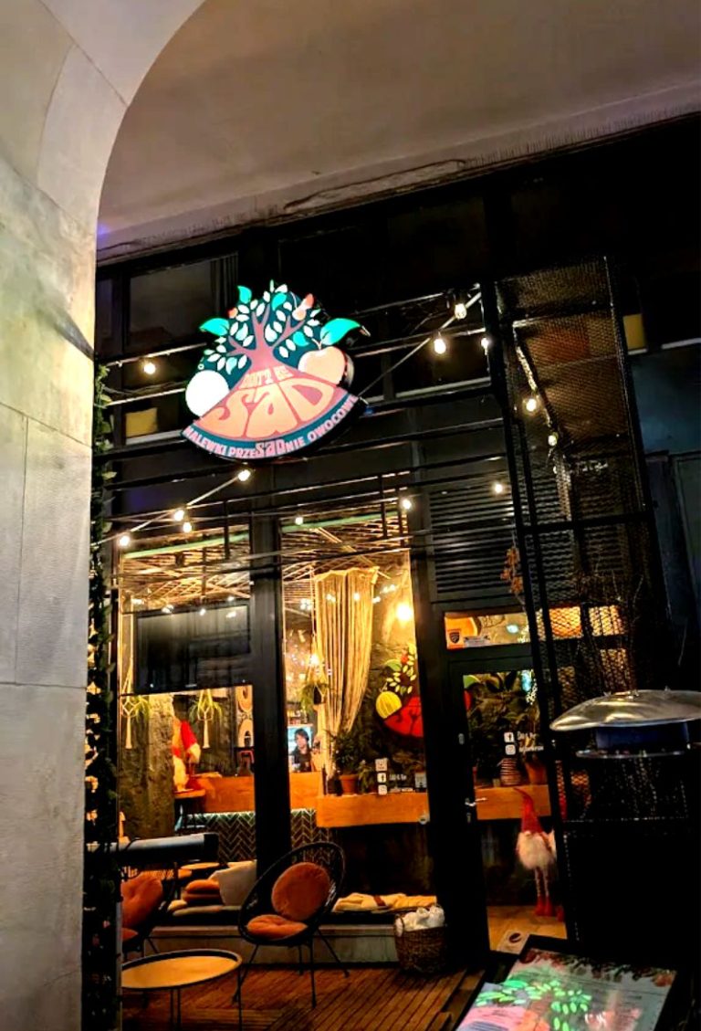 Advertisement SAD BAR Warsaw